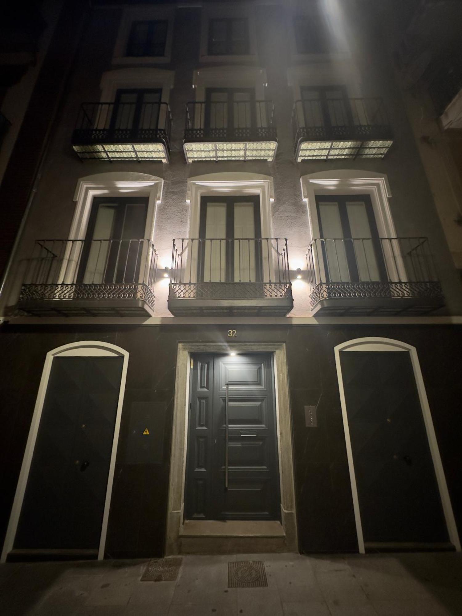 Apartamentos Anaya,1º,2º En Pleno Centro De 그라나다 외부 사진