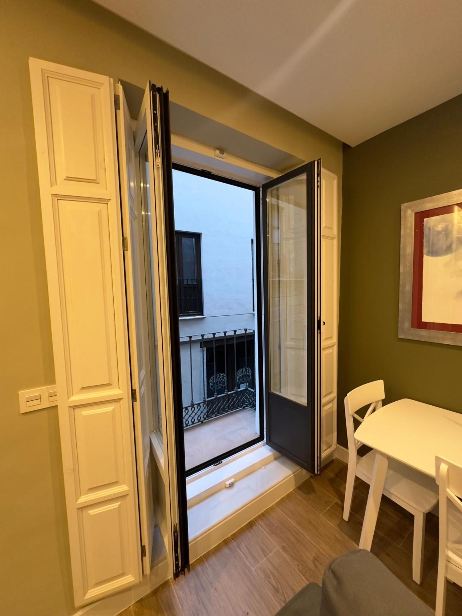 Apartamentos Anaya,1º,2º En Pleno Centro De 그라나다 외부 사진